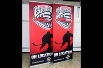 Economy retractable banner stand