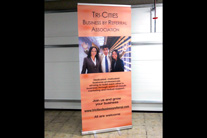 Economy retractable banner stand